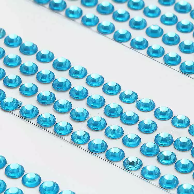 ENFEITE P/ COLAGEM STRASS BRILHA FESTA STRASS C/ FAIXA 05 MM AZUL CLARO